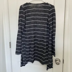 EUC | American‎ Eagle Outfitters women’s long soft knit cardigan — small thumbnail 7
