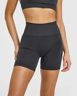 EFFORTLESS SEAMLESS SHORTS thumbnail 1