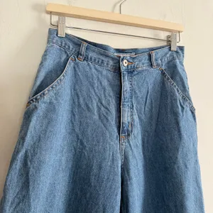 90s Vintage Old Navy Baggy Wide Leg Carpenter Blue Jeans | Size 6 thumbnail 4