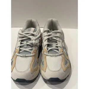 Size 6.5 - ASICS Gel K1011 White Glacier Grey thumbnail 2