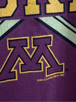 Minnesota Golden Gophers off-the-shoulder burgundy hockey tee thumbnail 3