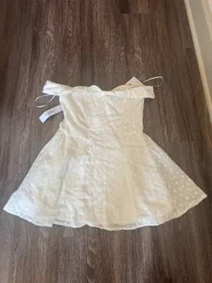 Off-The-Shoulder White Dress Princess Polly thumbnail 4