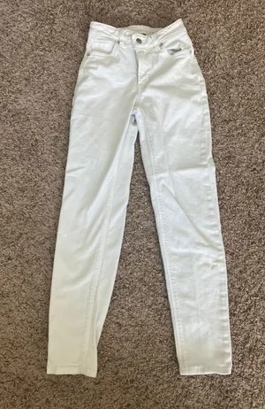 American Eagle Outfitters Jeans thumbnail 1