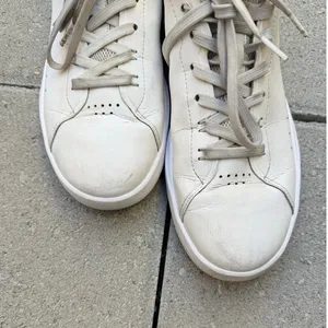 On Womens Running On Cloud The‎ Roger Advantage Sneakers White SZ 9.5M thumbnail 6