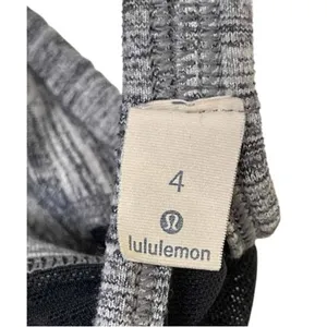 Lululemon Flow Y Sports Bra Grey Size 4 thumbnail 5