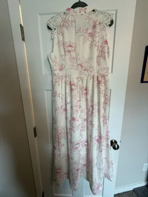 Pink and white floral dress thumbnail 2