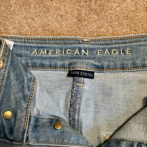 American Eagle Outfitters Light Blue Denim Button-Front Mini Skirt thumbnail 3