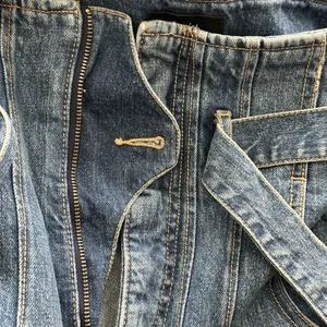 Aritzia Bardot Denim High Waist Wide Legs belted cotton Jeans Size 26 thumbnail 9