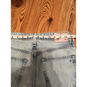 Rag Bone Alissa High Rise Barrel Leg Jeans Sz 26 Light Wash Raw Hem‎ Button Fly thumbnail 13