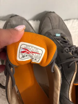 Unisex Reeboks casual or work boots Sz6.5 thumbnail 8