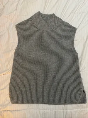 Abercrombie Sweater thumbnail 4