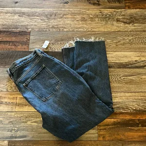 Old Navy high rise Slouchy straight jeans size 14 thumbnail 2