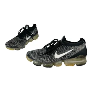 Nike Air VaporMax Flyknit 3 Athletic Running Shoe Sneaker Sz 9 Womens Black thumbnail 3