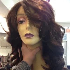 Lacefront Long Wavy Wig thumbnail 8