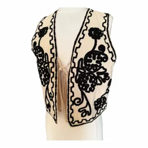 Daniel Collection Embroidered Vest Small NWT Ecru Black Boho Tie Front Cropped thumbnail 3