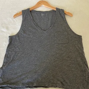 Madewell V-Neck Sleeveless Top thumbnail 4