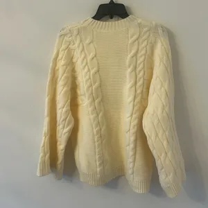 Amazon Cream White Cable Knit Sweater Size Large thumbnail 3