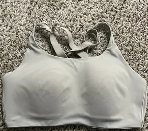 Sport Bra thumbnail 1