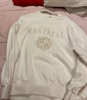 Sweatshirt thumbnail 1