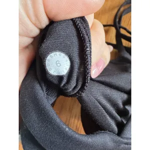 Lululemon Sports Bra Womens 6 Black Strappy Crossback Yoga Activewear Top thumbnail 5