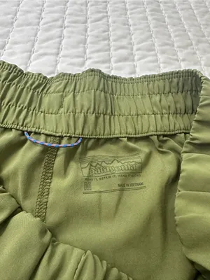 Patagonia Breathable Women’s Terrebonne Caper Green Drawstring Athletic Shorts M thumbnail 12