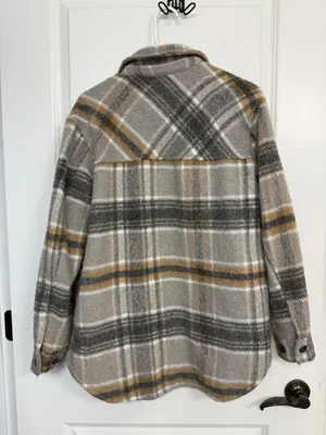 Thread & Supply Charcoal Taupe Plaid Fleece Shacket Women’s S thumbnail 7