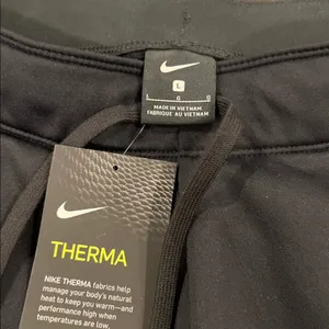 Nike nwt loose black pant thumbnail 4