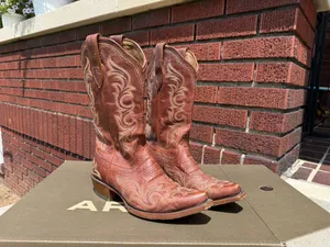Ariat Boots Cowgirl Leather 5.5 thumbnail 2