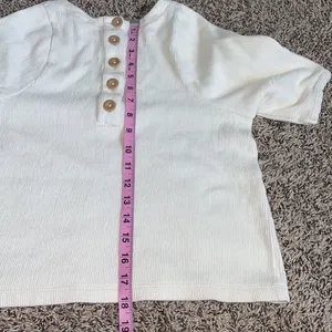 🎀 3/$20 Madewell women’s XXS textured‎ jacquard button back cream top thumbnail 7