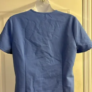 FIGS Technical Collection Blue Short Sleeve PO 2771 Medical Scrub Shirt-XS thumbnail 9