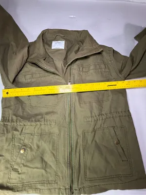 Old Navy Olive Utility Jacket in Khaki Green thumbnail 4