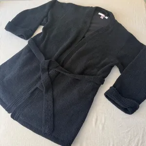 Victorias Secret Snowflake Robe Black White Knit Plush Belted‎ XS/S 167807-201 thumbnail 8