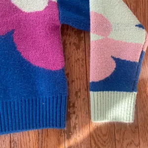 floral abstract funky Cotton On sweater thumbnail 5