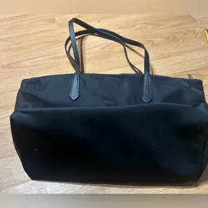 Kate Spade Classic Black Tote thumbnail 6