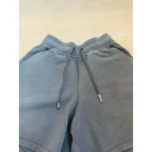 Lululemon Scuba High-Rise Short 5" Size 4‎ Yoga Workout Running thumbnail 8