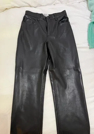 Abercrombie Leather 90s straight High-Rise Pants thumbnail 1