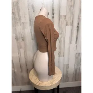 Bozzolo Brown Long Sleeve Ribbed Crop Top Women’s Size M thumbnail 6