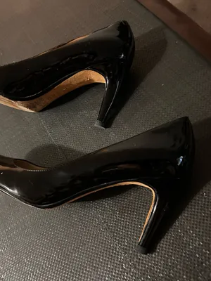 Michael Kors Black Patent Leather Round Toe Pumps 8M thumbnail 7