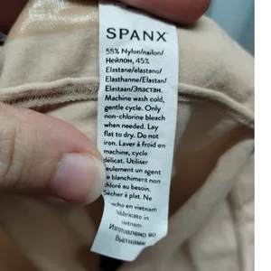 Spanx NEW (READ) Size Small Higher Power Short High-Waisted Seamless Shaper thumbnail 5