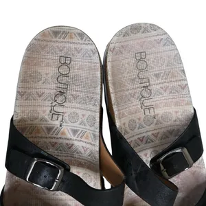 Boutique by Corkys Women's 9 Tan Line Sandal in Black Metallic thumbnail 7