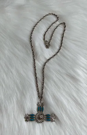 Turquoise Color Detail Pendant Necklace thumbnail 1