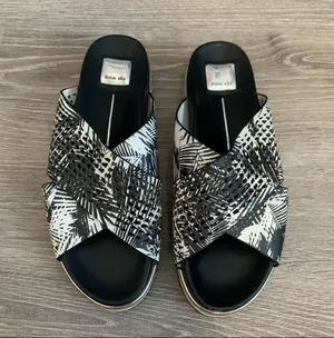 Dolce Vita Black & White Platform Slide on Sandal thumbnail 1