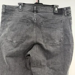 Abercrombie & Fitch The Mom High Rise Jeans 16S 33 Black Cropped Stretch thumbnail 2