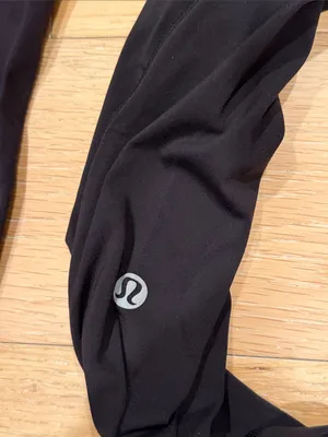 Lululemon Fast and Free High-Rise Tight‎ inseam 29 pockets 2 thumbnail 3
