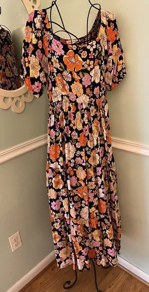 Harlow & Rose Floral Multicolor Polyester Round Neck Short Sleeve Maxi‎ Dress S thumbnail 1