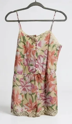 Vintage‎ Victoria's Secret Gold Label Lingerie Romper Teddy, Pink Pastel thumbnail 1