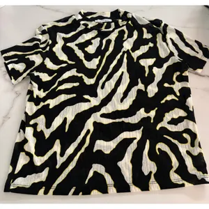 Zara Trafaluc Zebra Print Short Sleeve Top Black White Yellow Mock Neck Small thumbnail 4