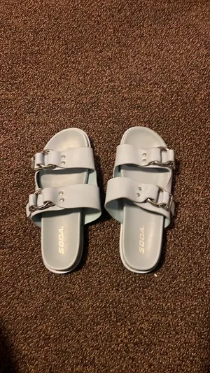 Women’s slip on sandals thumbnail 2