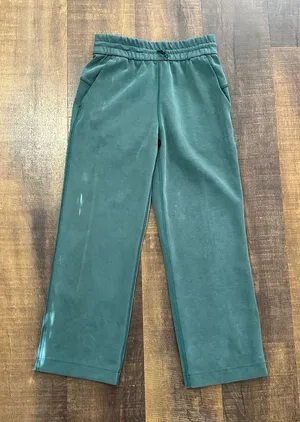 Lululemon Softstreme High-Rise Straight-Leg Cropped Pant Size 2 thumbnail 1