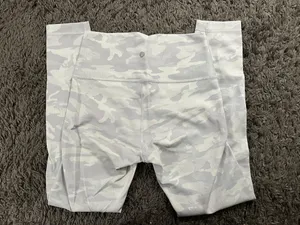 Lululemon White Camo Wunder Under Leggings thumbnail 4